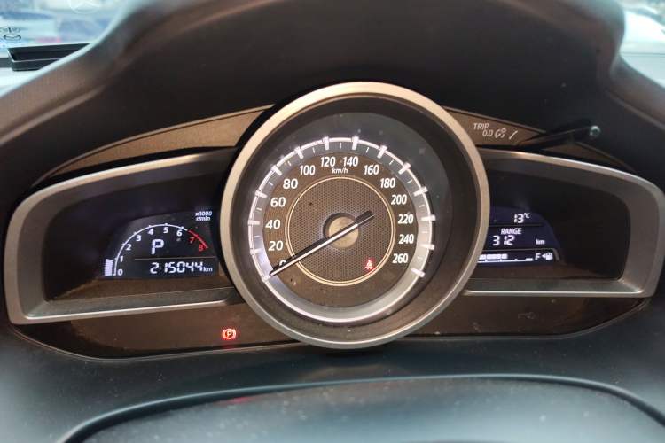 Used Mazda CX-4 2016 2.0L Automatic 2WD Blue Sky Luxury Edition Instrument Cluster