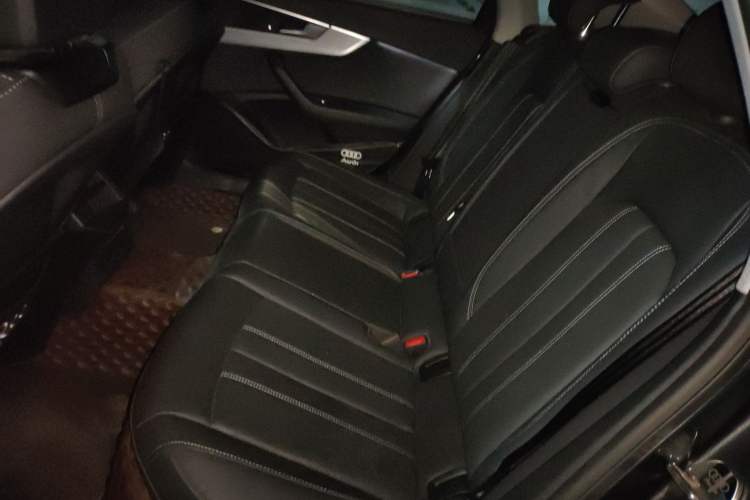 Used Audi A4L 2020 40 TFSI Fashion Dynamic Model