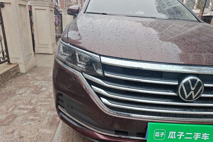 Used Volkswagen Viloran 2020 330TSI Luxury Edition