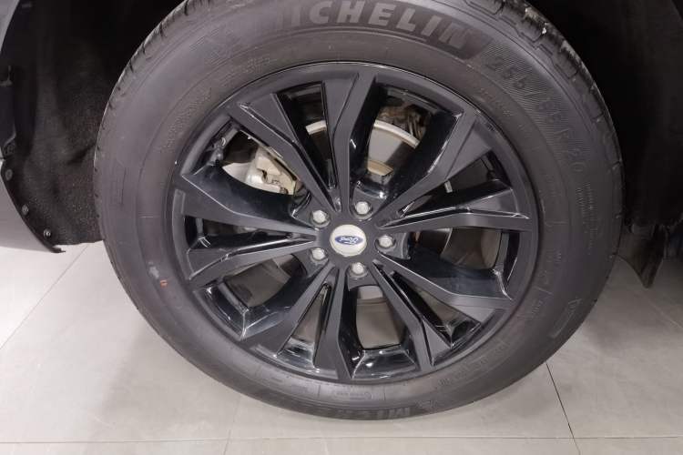 Used Ford Explorer 2020 EcoBoost 285 Four-Wheel Drive Trend Edition 6 Seats
