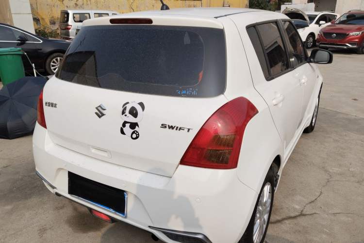 Used Suzuki Swift 2014 1.3L Manual Standard Edition
