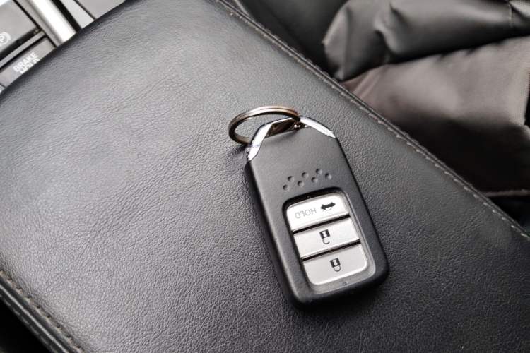 Used Honda Crider 2019 180 Turbo CVT Luxury Edition China VI Emission Standard Vehicle Key