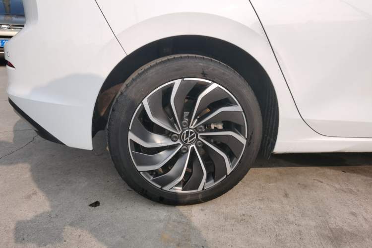 Used Volkswagen Golf 2023 Facelift 280TSI DSG Pro