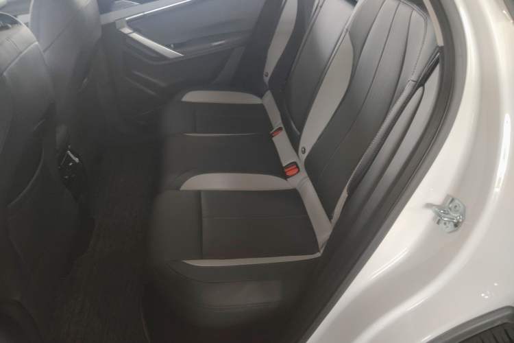 Used Geely Auto FX11 2024 1.5TD DCT Flagship Edition