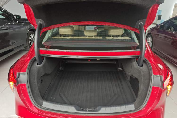 Used Hongqi Tiangong 05 2025 750 Smart Selection Trunk