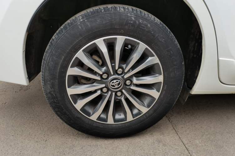 Used Toyota Corolla 2017 Revised Version 1.2T S-CVT GL-i
