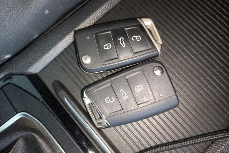 Used Volkswagen Sagitar 2020 200TSI Manual Comfort Version China VI Standard