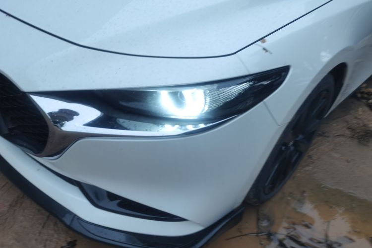 Used Mazda 3 Axela 2023 2.0L Automatic Zhiyao Edition
