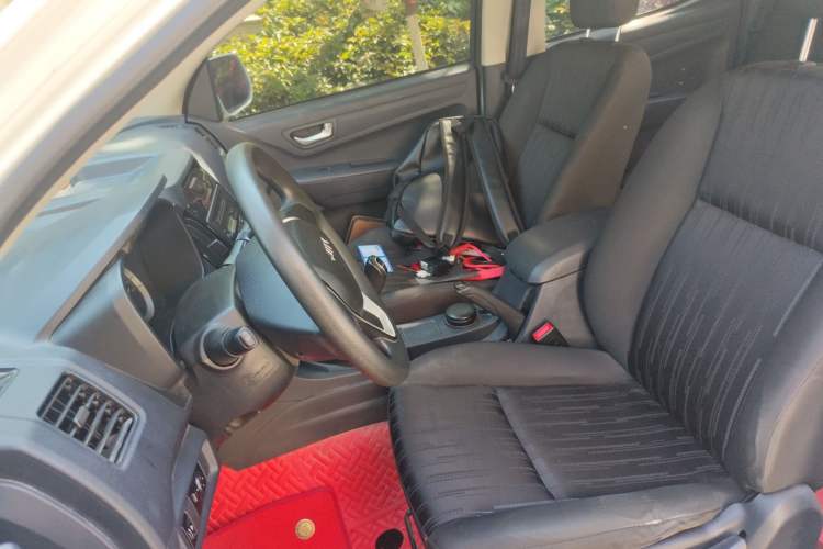 Used Isuzu JLM 2018 2.8T Classic Edition Two-Wheel Drive Luxury Version with Extended Cargo Bed JE493ZLQ5F
