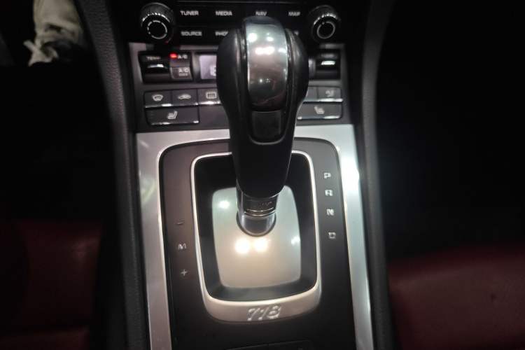 Used Porsche 718 2016 Boxster 2.0T
