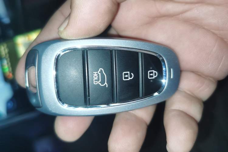 Used Hyundai Tucson 2022 Tucson L 2.0L Hybrid – Smart Enjoyment Version Interior 1