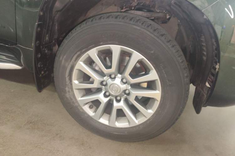 Used Toyota Prado 2018 3.5L Automatic VX NAVI with Rear-Mounted Spare Tire