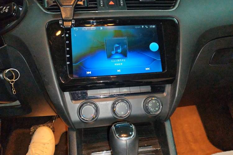 Used Skoda Octavia 2016 1.6L Automatic Smart Drive Edition
