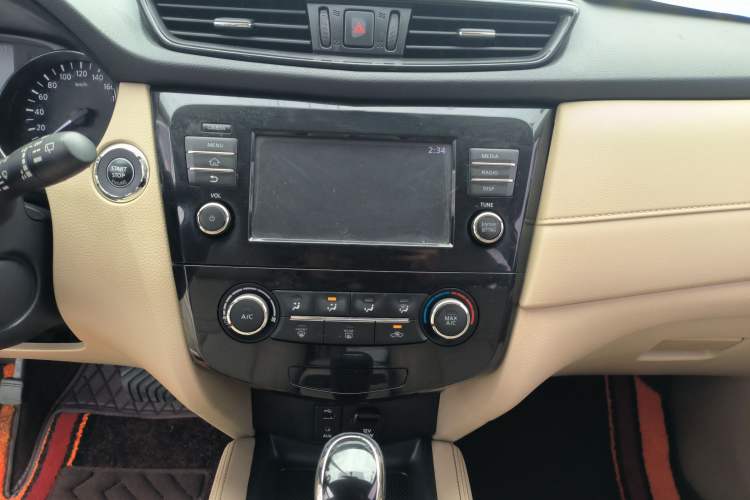 Used Nissan X-Trail 2017 2.0L CVT Comfort Edition 2WD
