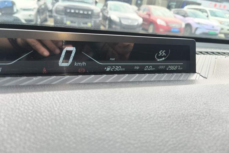 Used NETA V 2021 Long-Range Entertainment Edition Upgrade Model Instrument Cluster