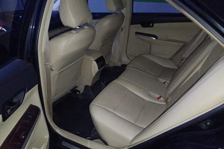 Used Toyota Camry 2016 2.0G 10th Anniversary Leading Edition