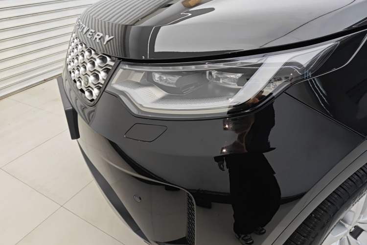 Used Land Rover Discovery 2025 360 PS S Left Front Headlight