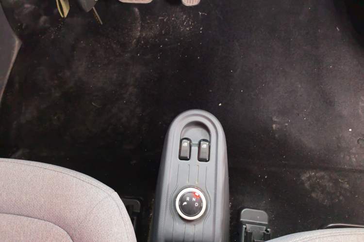 Used Wuling Hongguang MINIEV 2021 Macaron Premium Model – Lithium Iron Phosphate