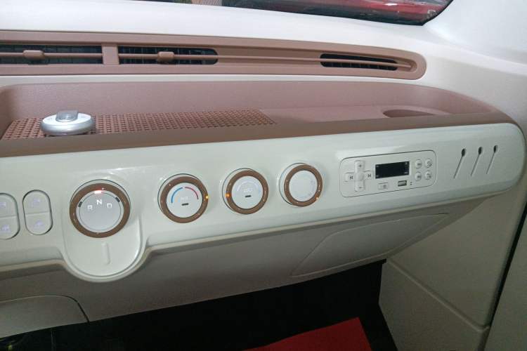 Used Bestune Pony 2026 Model 222km Shining Horse