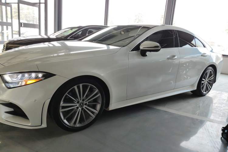 Used Mercedes-Benz CLS 2018 CLS 300 Dynamic Edition
