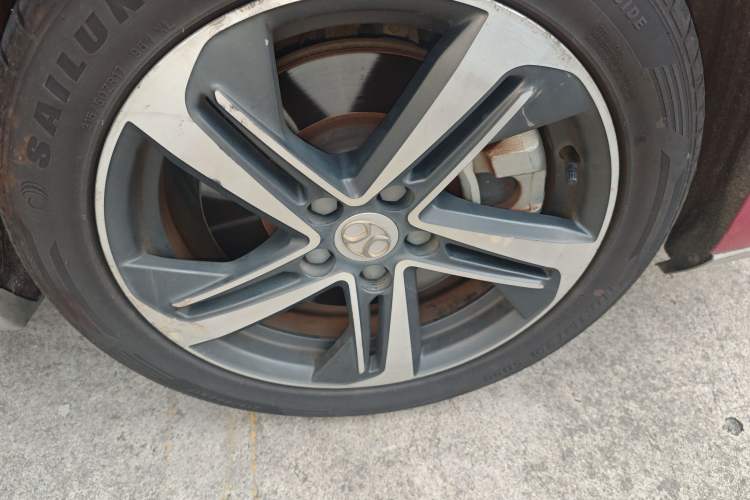 Used BAIC Beijing EU5 2018 R500 Smart Wind Edition
