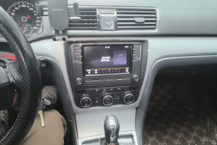 Used Volkswagen Passat 2014 1.4TSI DSG Prestige Edition
