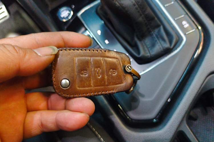 Used Volkswagen Tiguan L 2021 330TSI Automatic Two-Wheel Drive Smart Edition
