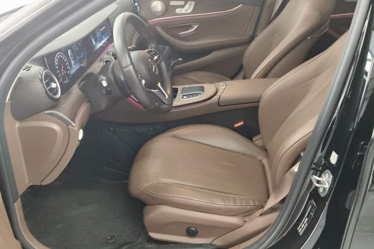 Used Mercedes-Benz E-Class 2019 Facelifted E 300 L Stylish Version