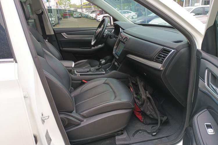 Used Roewe RX8 2019 30T Two-Wheel Drive Supreme Flagship Edition Right Front Seat