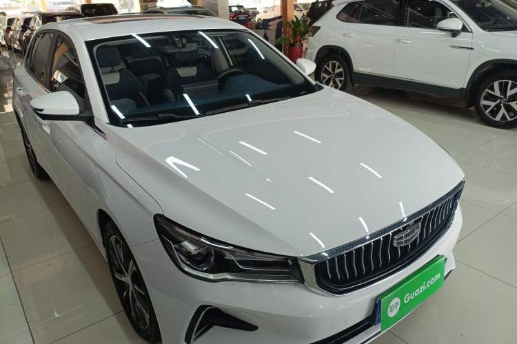 Used Geely Auto Emgrand 2022 4th Generation 1.5L CVT Flagship Model
