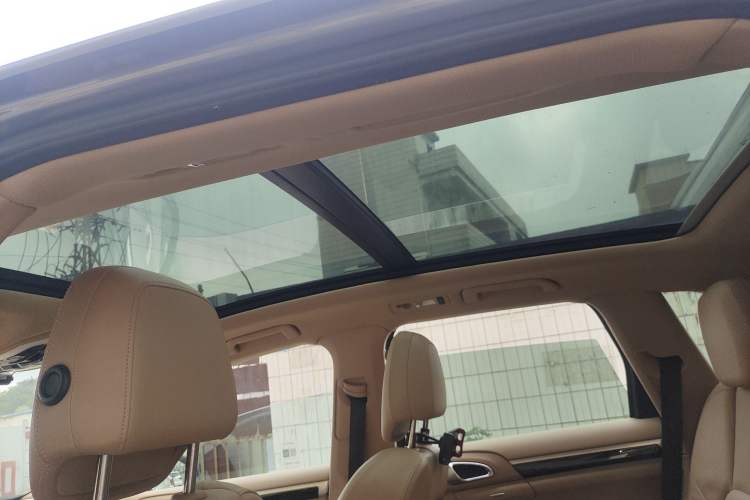 Used Porsche Cayenne 2014 Cayenne Platinum Edition 3.0T