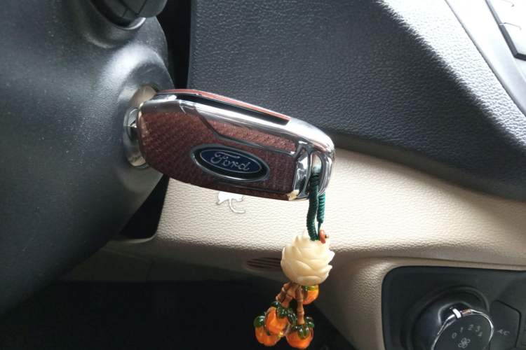 Used Ford Escort 2015 1.5L Automatic Comfort Edition Vehicle Key