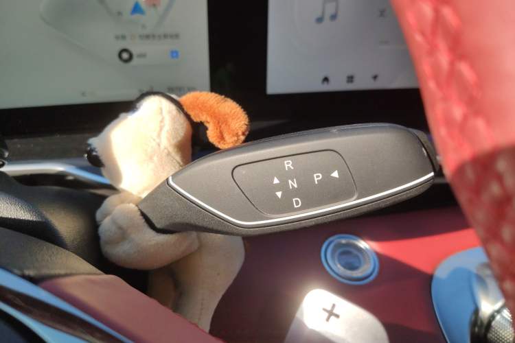 Used EXEED Stellar 2023 400T Two-Wheel Drive Comfort Edition
