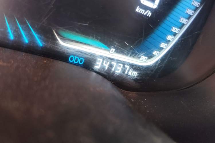 Used SWM G05 2019 2.0L Manual Luxury Edition