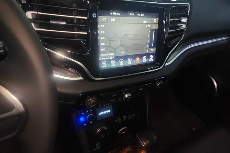 Used Jeep Commander 2018 2.0T Four-Wheel Drive Prestige Edition China V