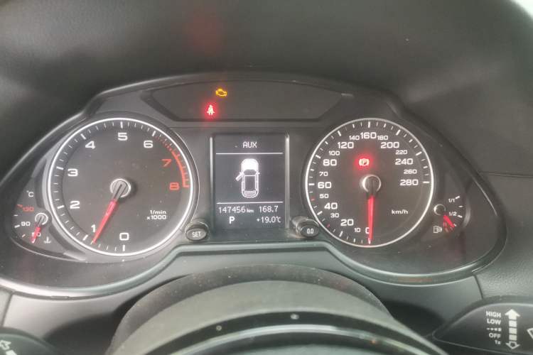 Used Audi Q5 2013 40 TFSI Ambition