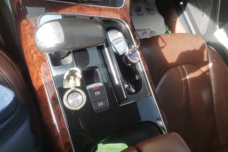 Used Audi A8 2011 A8L 3.0 TFSI quattro Luxury Edition (213kW) Gear Lever