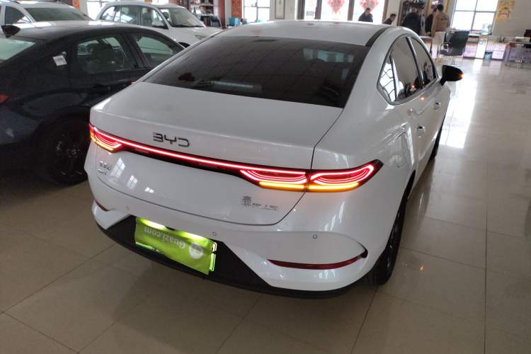 Used BYD Qin PLUS 2025 DM-i Smart Drive 55KM Leading Model