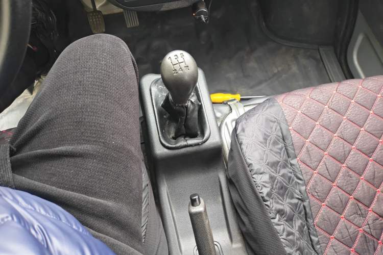 Used Wuling Zhiguang 2020 1.2L Practical Model China VI LSI
