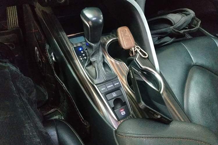 Used Toyota Camry 2019 Revised Version 2.5G Luxury Edition Gear Lever