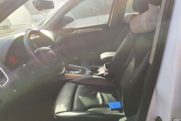 Used Audi Q5 2012 2.0TFSI Technology Model Left Front Seat