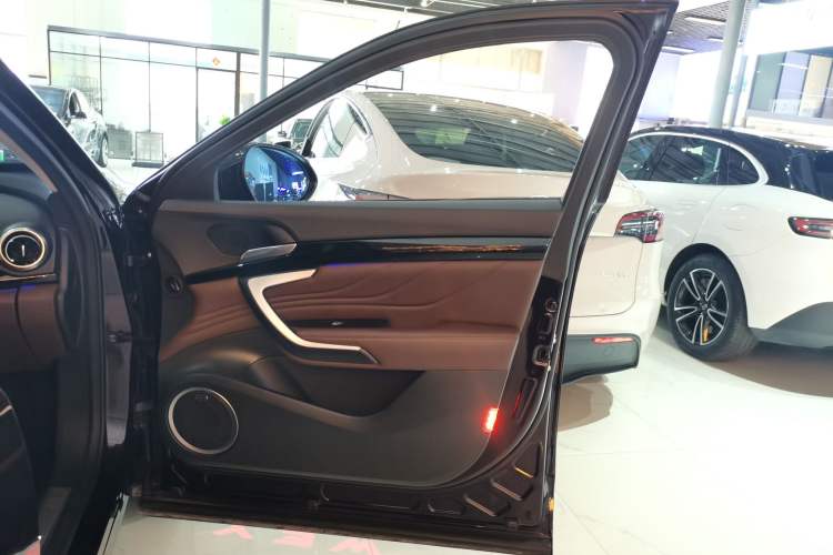 Used Wey VV7 2017 2.0T Flagship Model