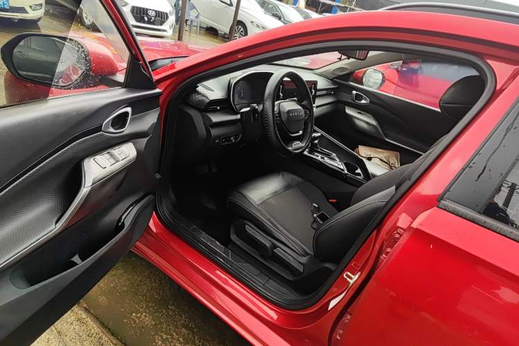 Used Baojun RC-5 2020 RC-5W 1.5T CVT Smart Luxury Edition
