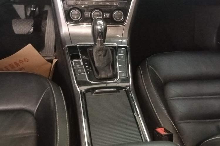 Used Volkswagen Passat 2016 330TSI DSG Luxury Edition