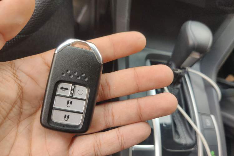 Used Honda Civic 2019 220TURBO CVT Dynamic Edition China VI Emission Standard Vehicle Key