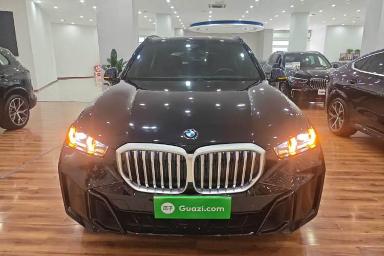 Used BMW X5 2023 xDrive 40Li M Sport Night Edition Package Front