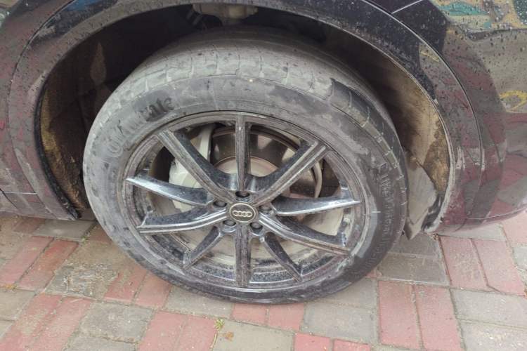 Used Audi Q5L 2018 40 TFSI Prestige Edition China V Right Front Wheel Hub