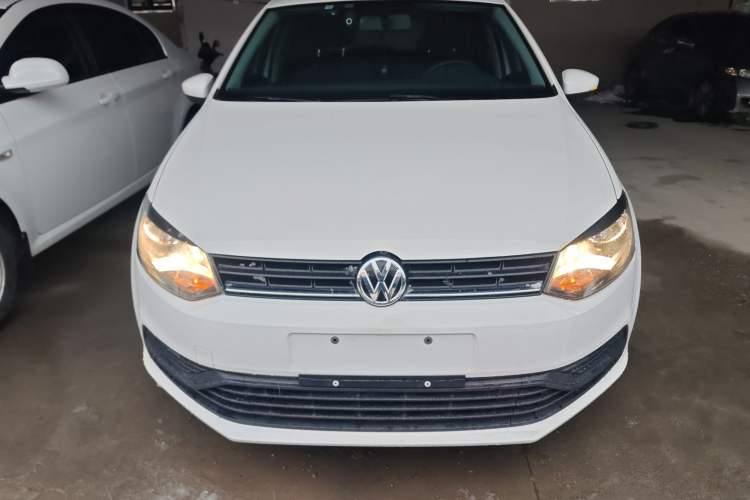 Used Volkswagen Polo 2016 1.4L Automatic Trendy Model
