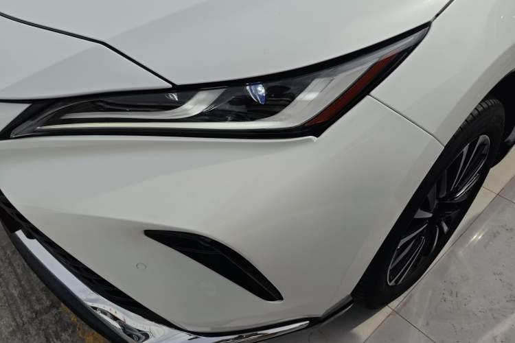 Used Toyota Venza 2022 2.0L CVT Two-Wheel Drive Prestige Edition
