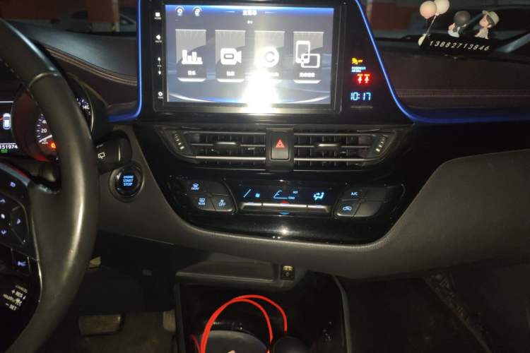 Used Toyota IZOA 2018 2.0L Yichi Version China VI Standard Audio And AC Panel